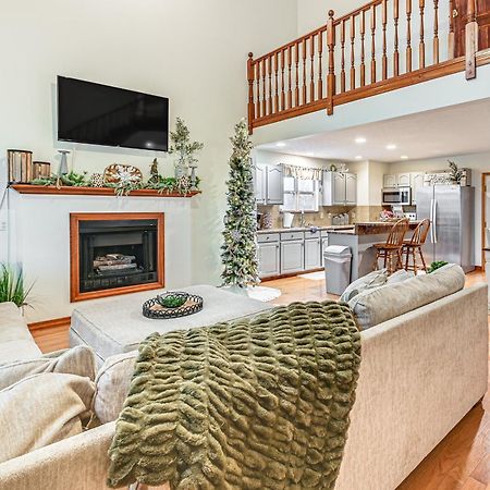 Williamstown Gem With Private Pool And Hot Tub! Vila Exterior foto