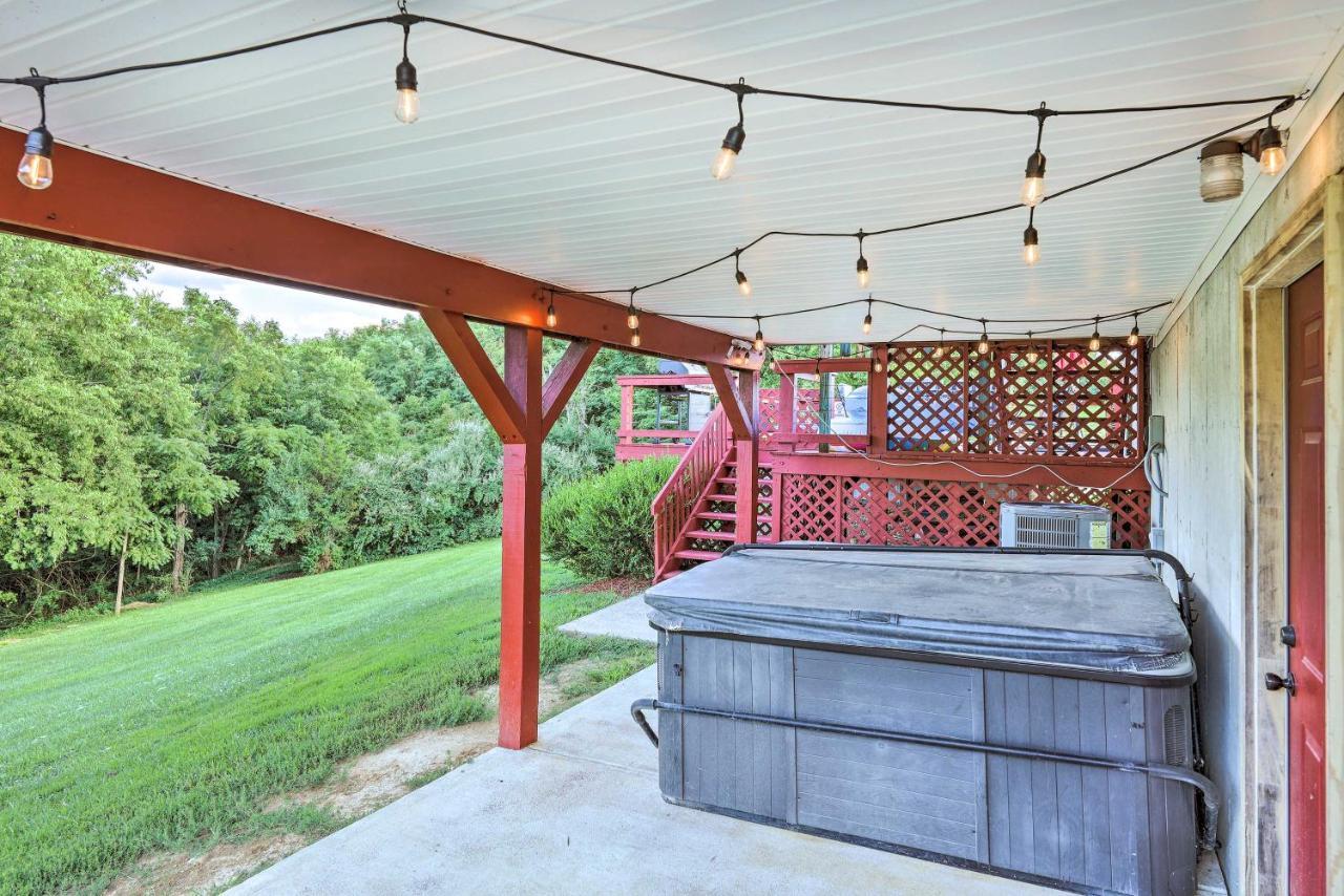 Williamstown Gem With Private Pool And Hot Tub! Vila Exterior foto