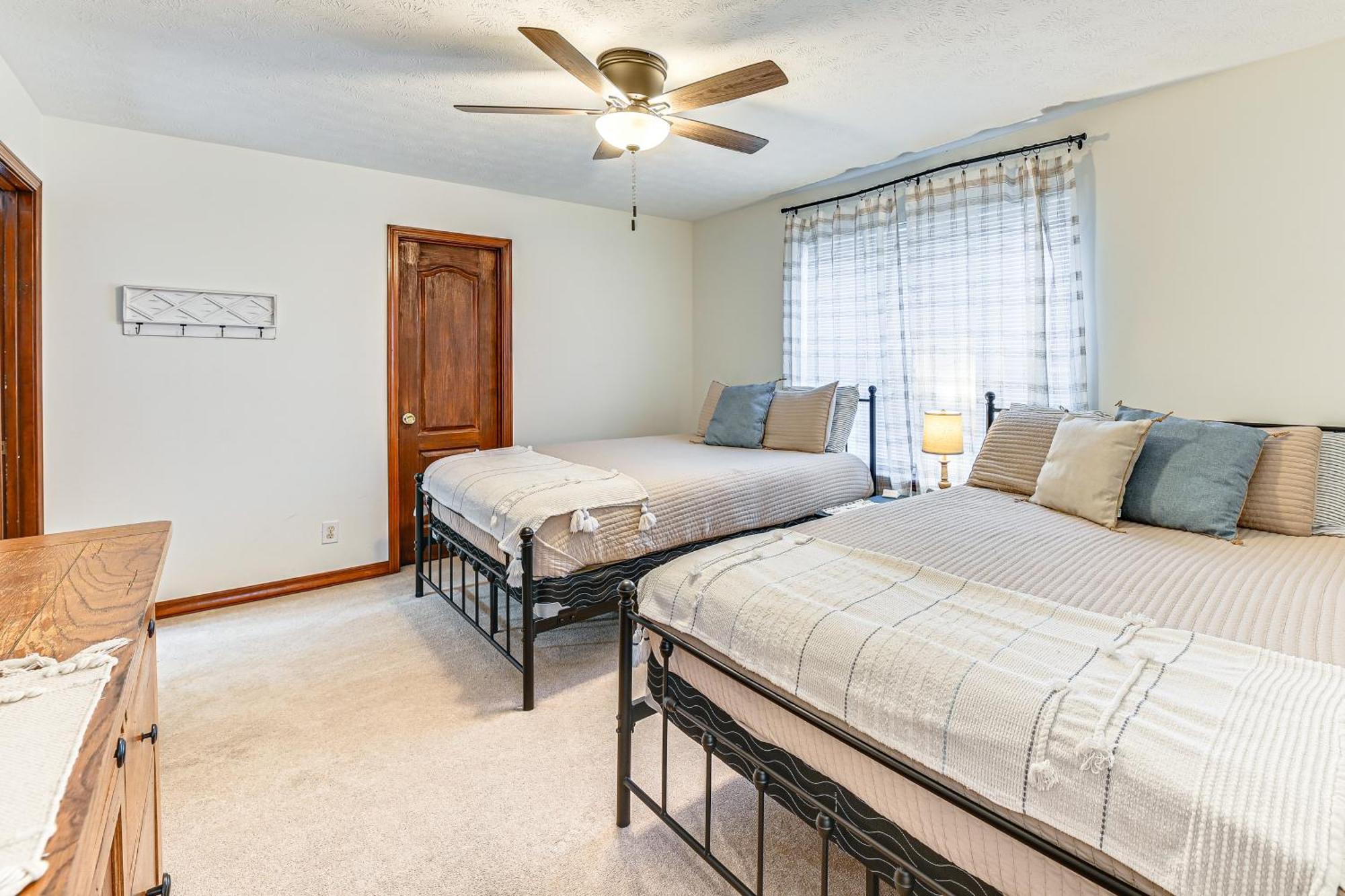 Williamstown Gem With Private Pool And Hot Tub! Vila Exterior foto