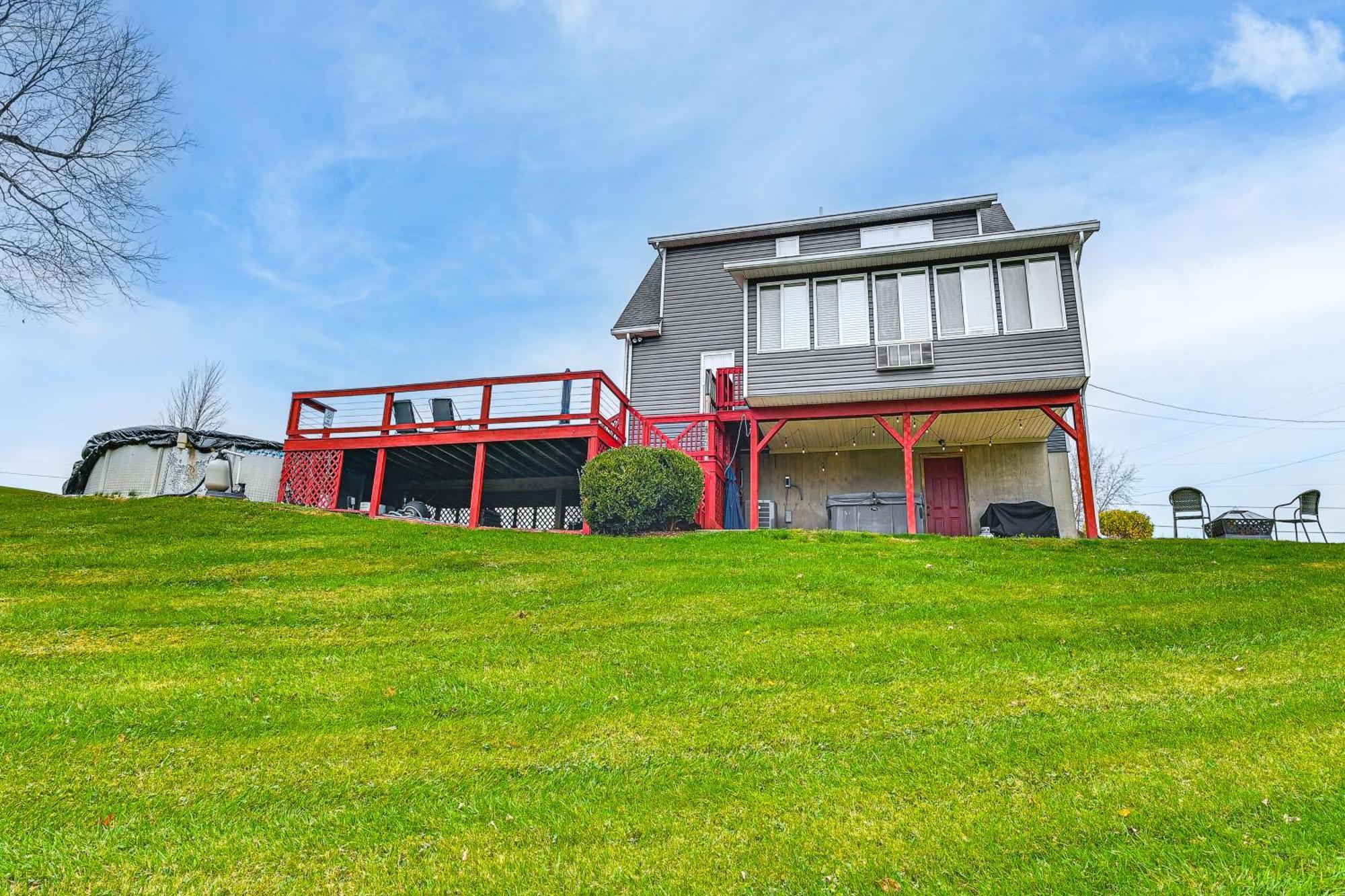 Williamstown Gem With Private Pool And Hot Tub! Vila Exterior foto